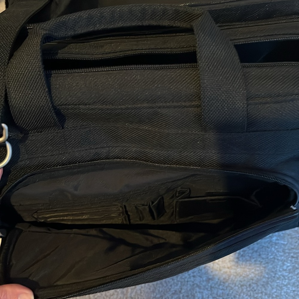 Reebok 76ers Briefcase / Laptop Bag - Picture 8 of 8